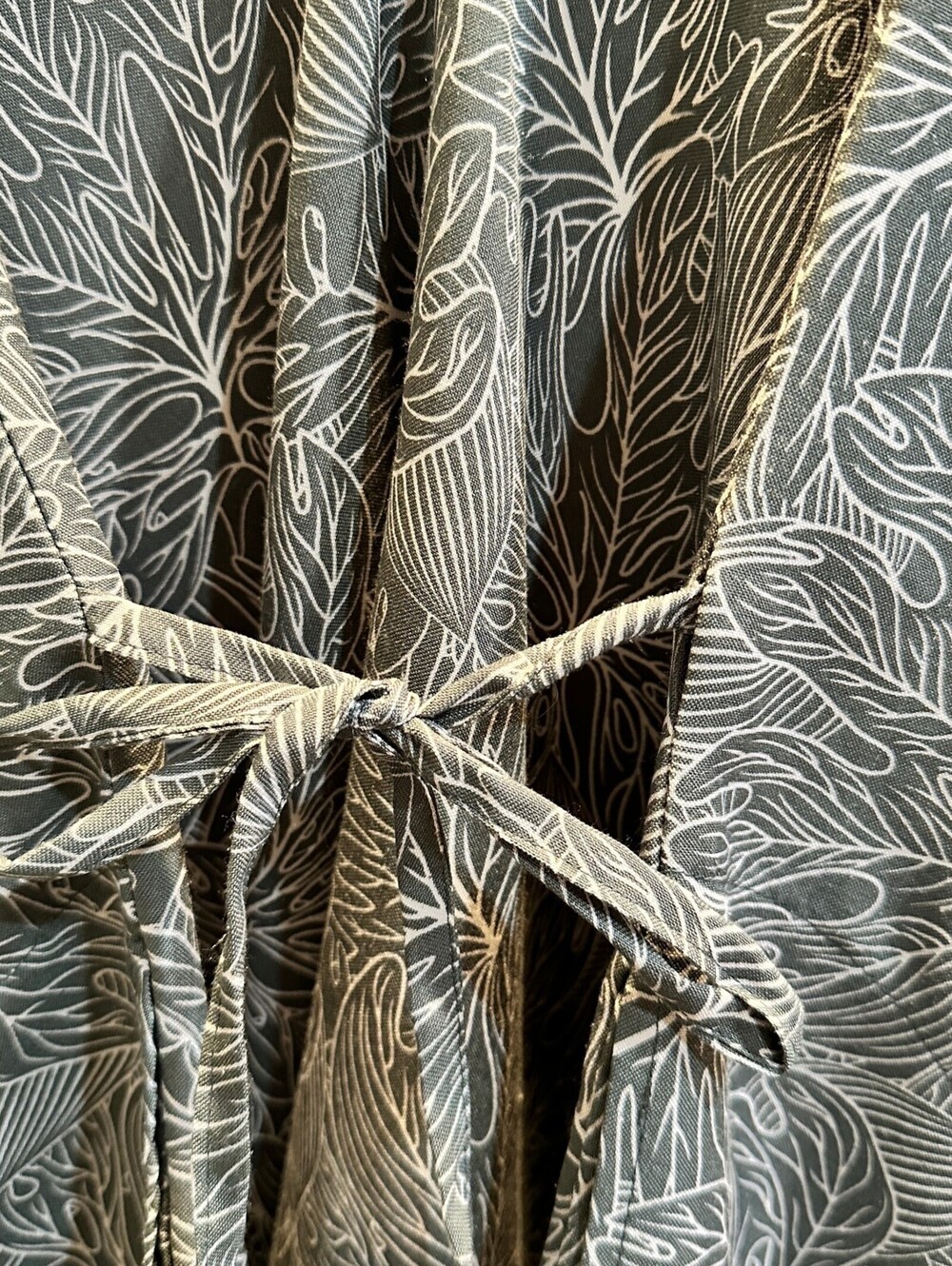 World Market S/M Wide Leg Jumpsuit Adjustable Strap Tie Waist Boho Olive Leaf - Picture 3 of 11